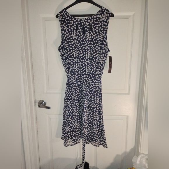 VOIR VOIR NWT Lightweight Lined Polka Dot Plus Size Sleeveless Dress - Picture 1 of 16